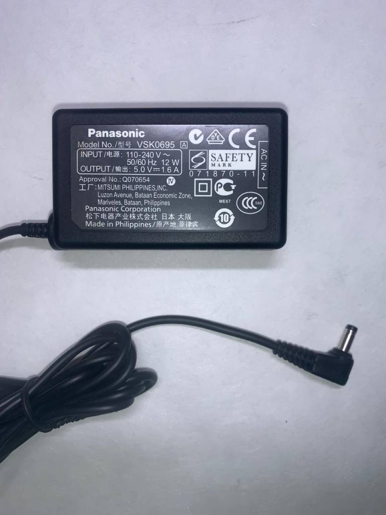 Зарядное устройство VSK0695 для видеокамер Panasonic